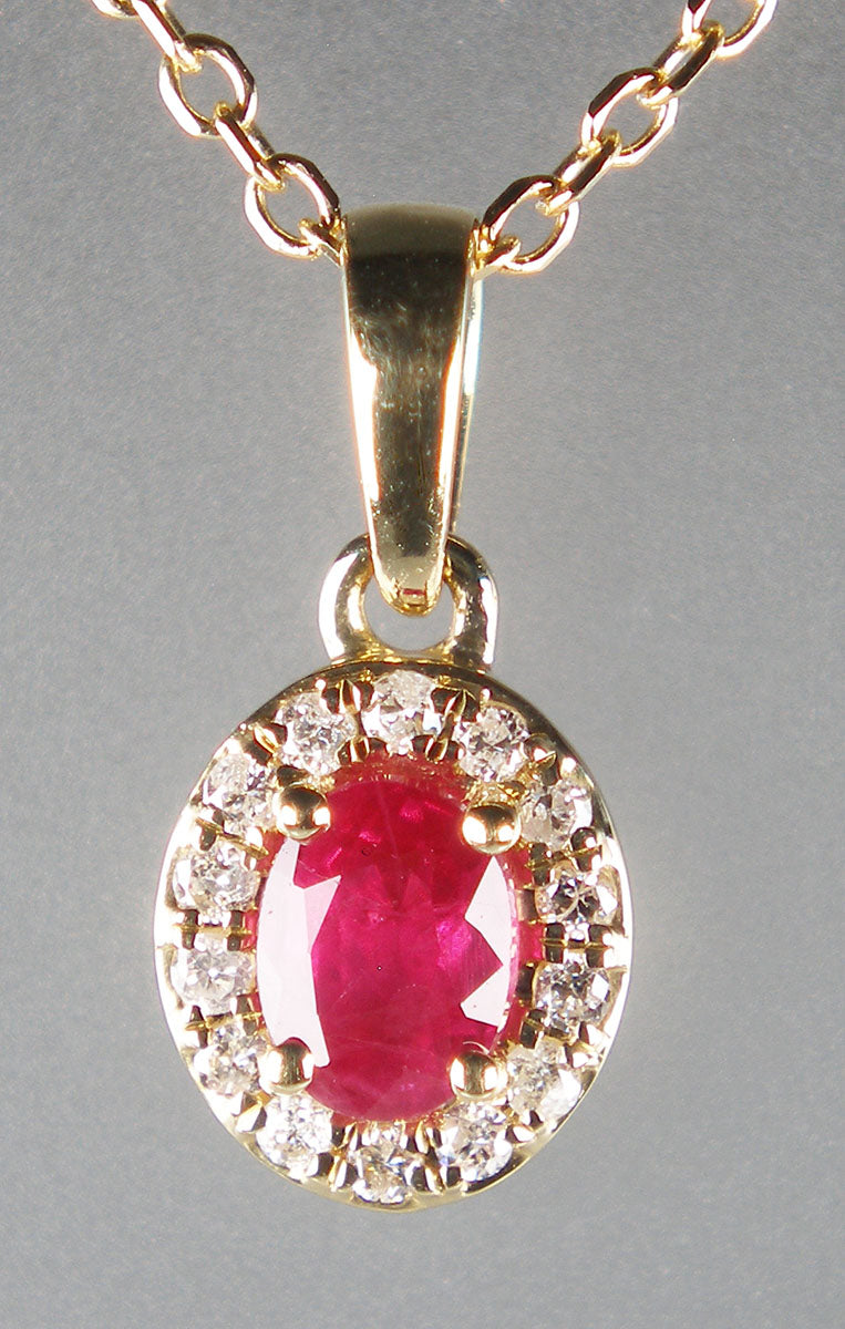 Ruby & diamond pendant in 18ct yellow gold