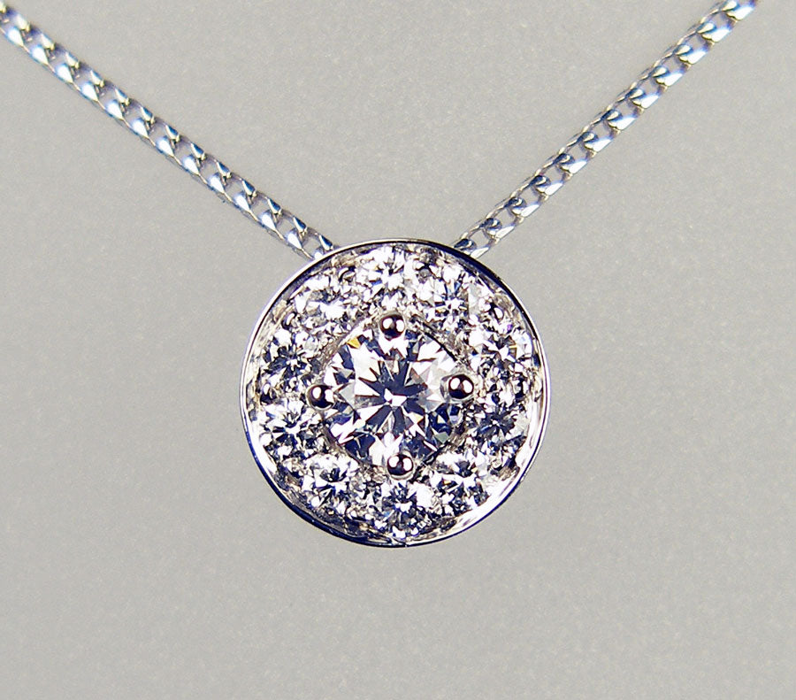 Diamond slider pendant in 18ct white gold