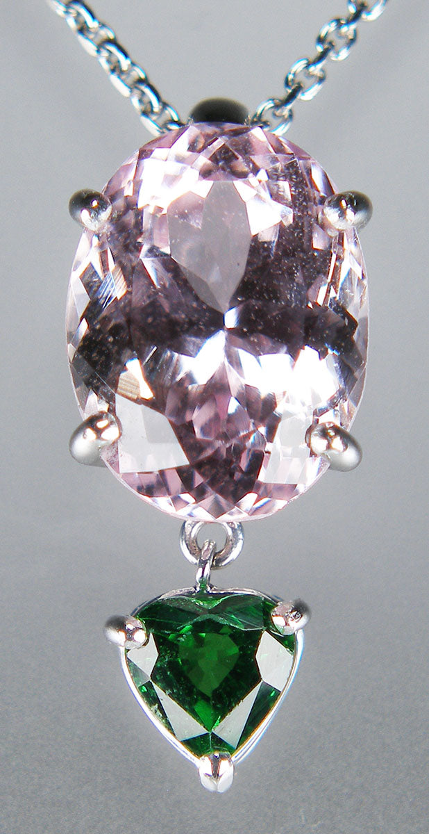 Kunzite & tsavorite garnet pendnat in 18ct white gold