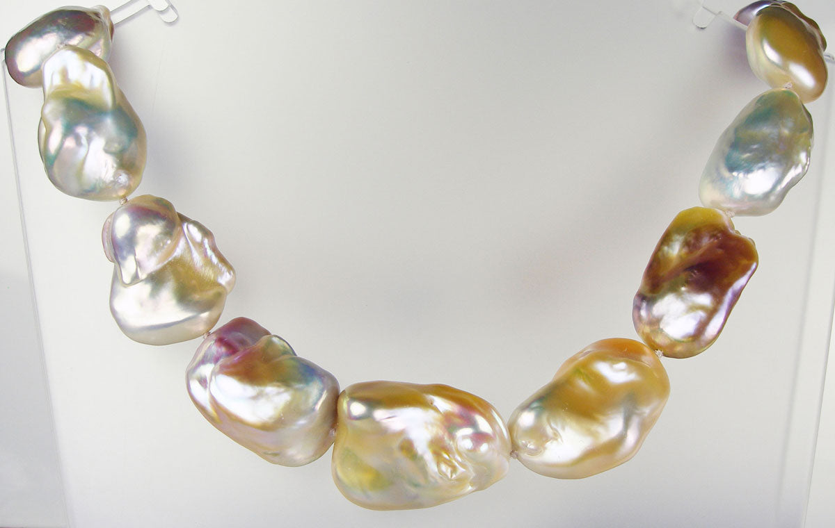 Ming Pearl Necklace