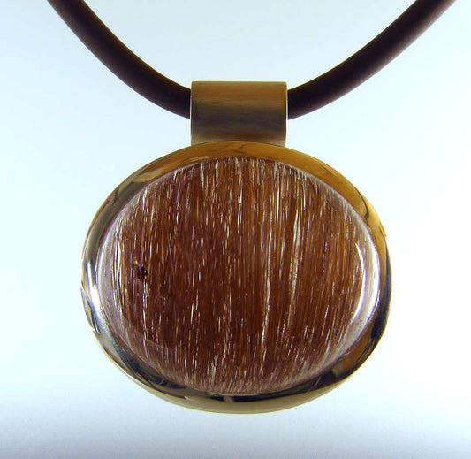 Rutilated quartz pendant in silver
