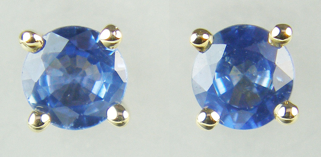 4mm Sapphire rounds in 9ct yellow gold
